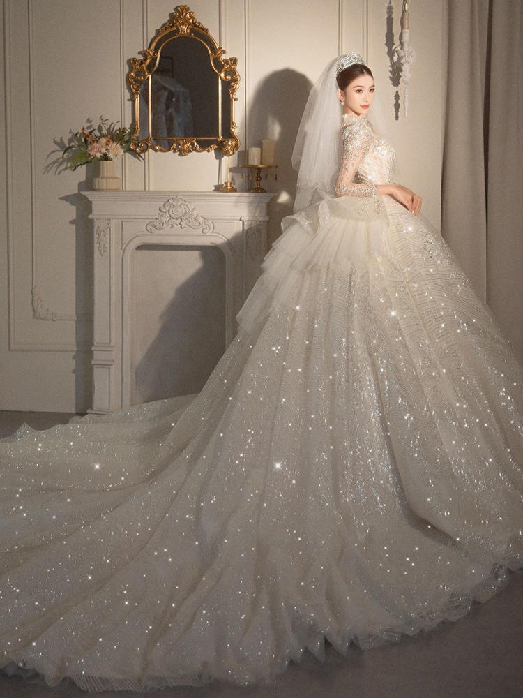 Long Sleeved Retro Bride Luxurious French Wedding Dress For Women - Luzilly Bridal & Apparel