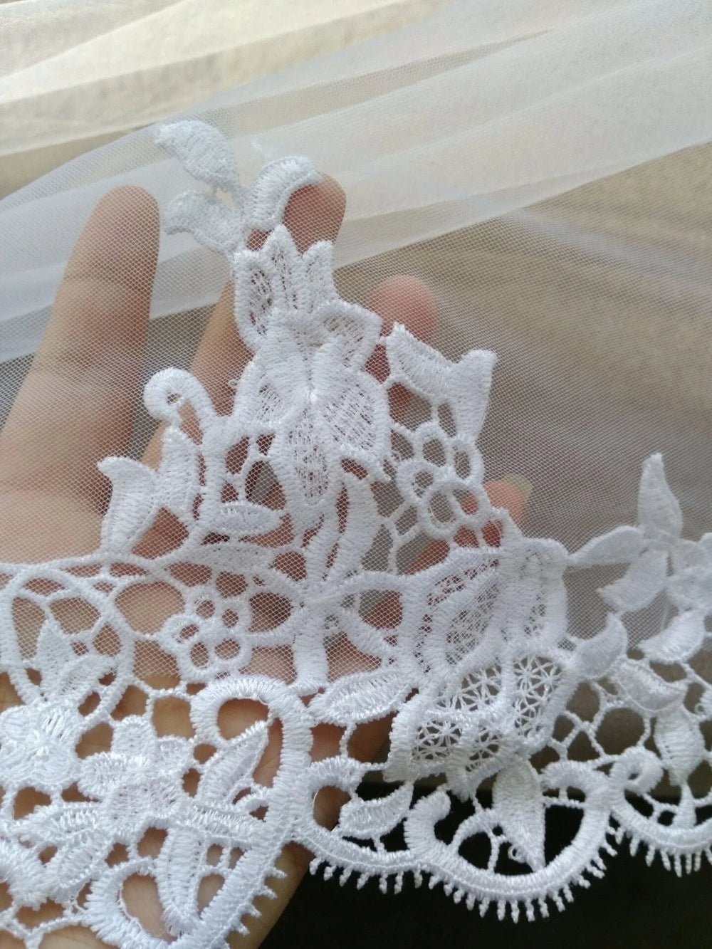 Luxurious Lace Edge Cathedral Wedding Veil - Luzilly Bridal & Apparel