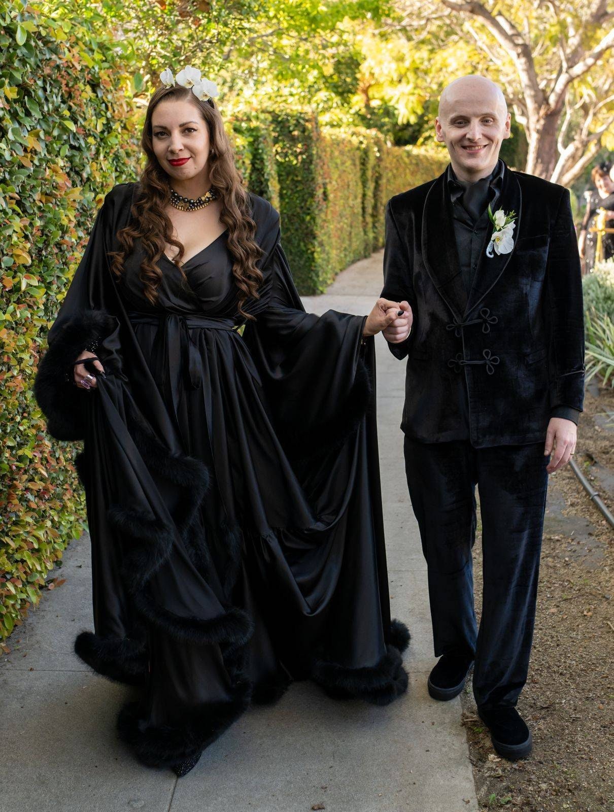 Luxury Satin Feather Bridal Robe | Victorian Style Wedding & Photoshoot Robe - Luzilly Bridal & Apparel