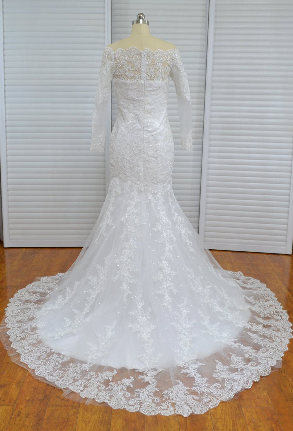 New Bridal One Shoulder Trailing Wedding Dress - Luzilly Bridal & Apparel