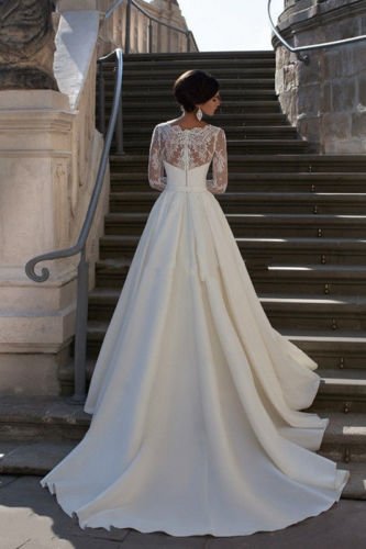 New Simple Trailing Slim Fit Slim Long Sleeve Wedding Dress - Luzilly Bridal & Apparel