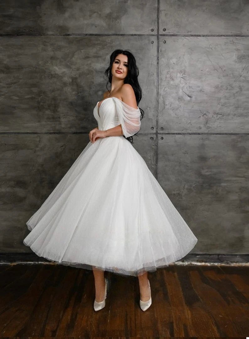 Off-Shoulder Corset Tea-Length Tulle Wedding Dress - Luzilly Bridal & Apparel