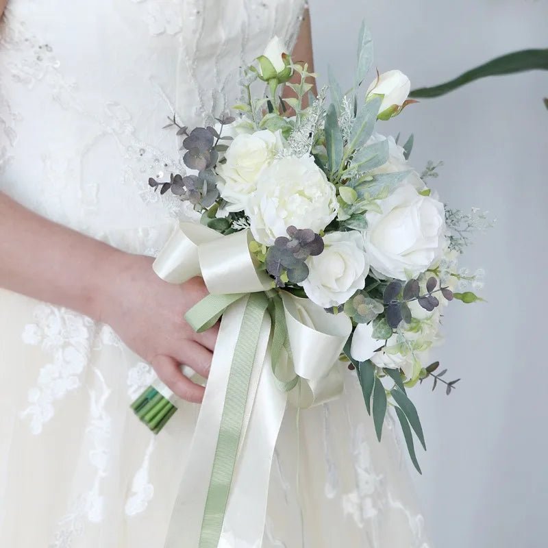 Outdoor Wedding Bridal Bouquet - Luzilly Bridal & Apparel