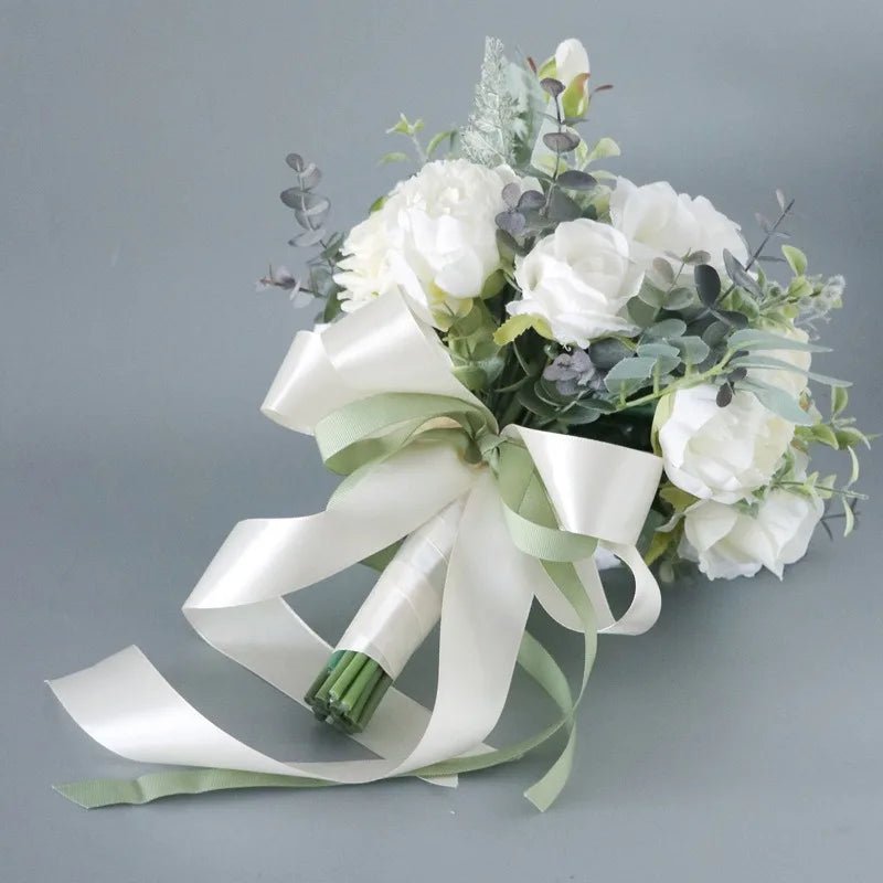 Outdoor Wedding Bridal Bouquet - Luzilly Bridal & Apparel
