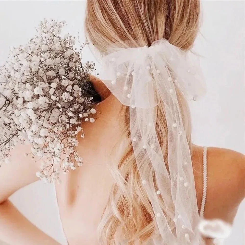 Pearl Beaded Bow-Knot Shoulder-Length Bridal Veil - Luzilly Bridal & Apparel