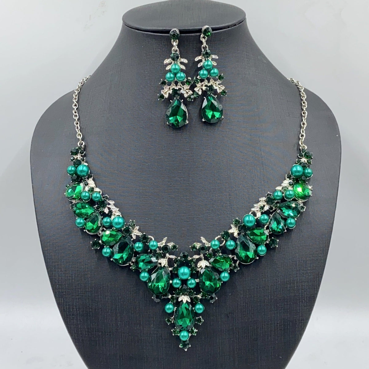 Pearl Teardrop & Rhinestone Necklace Set - Luzilly Bridal & Apparel