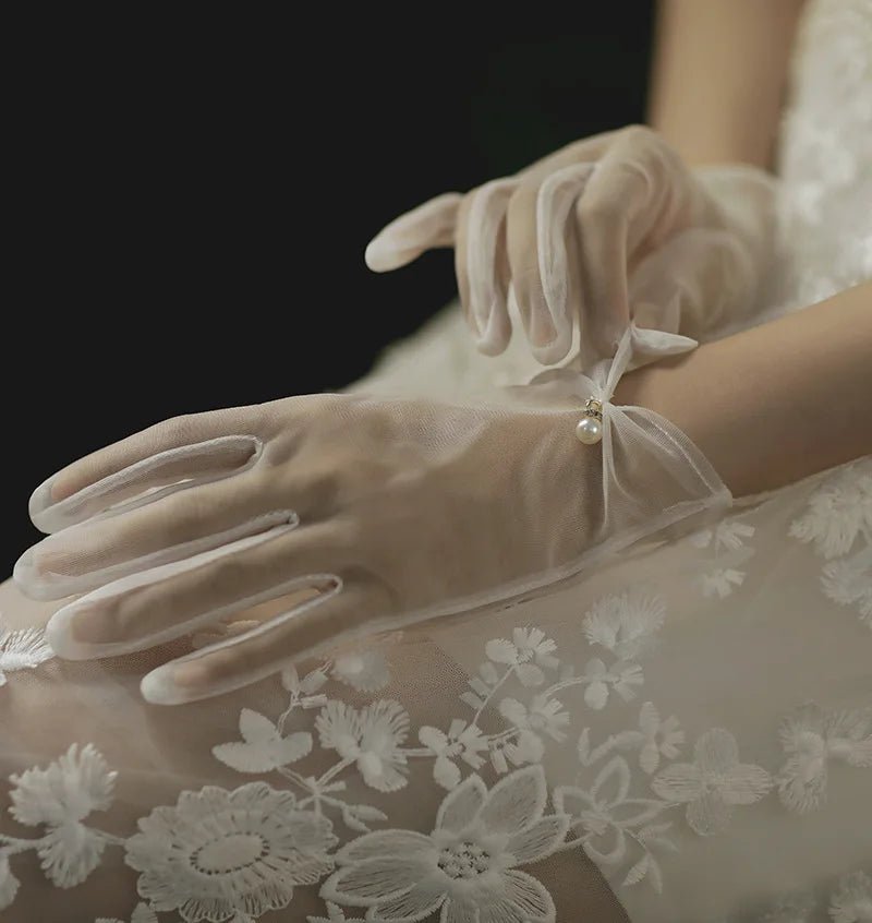 Satin Petal & Pearl Bow Short Bridal Gloves - Luzilly Bridal & Apparel