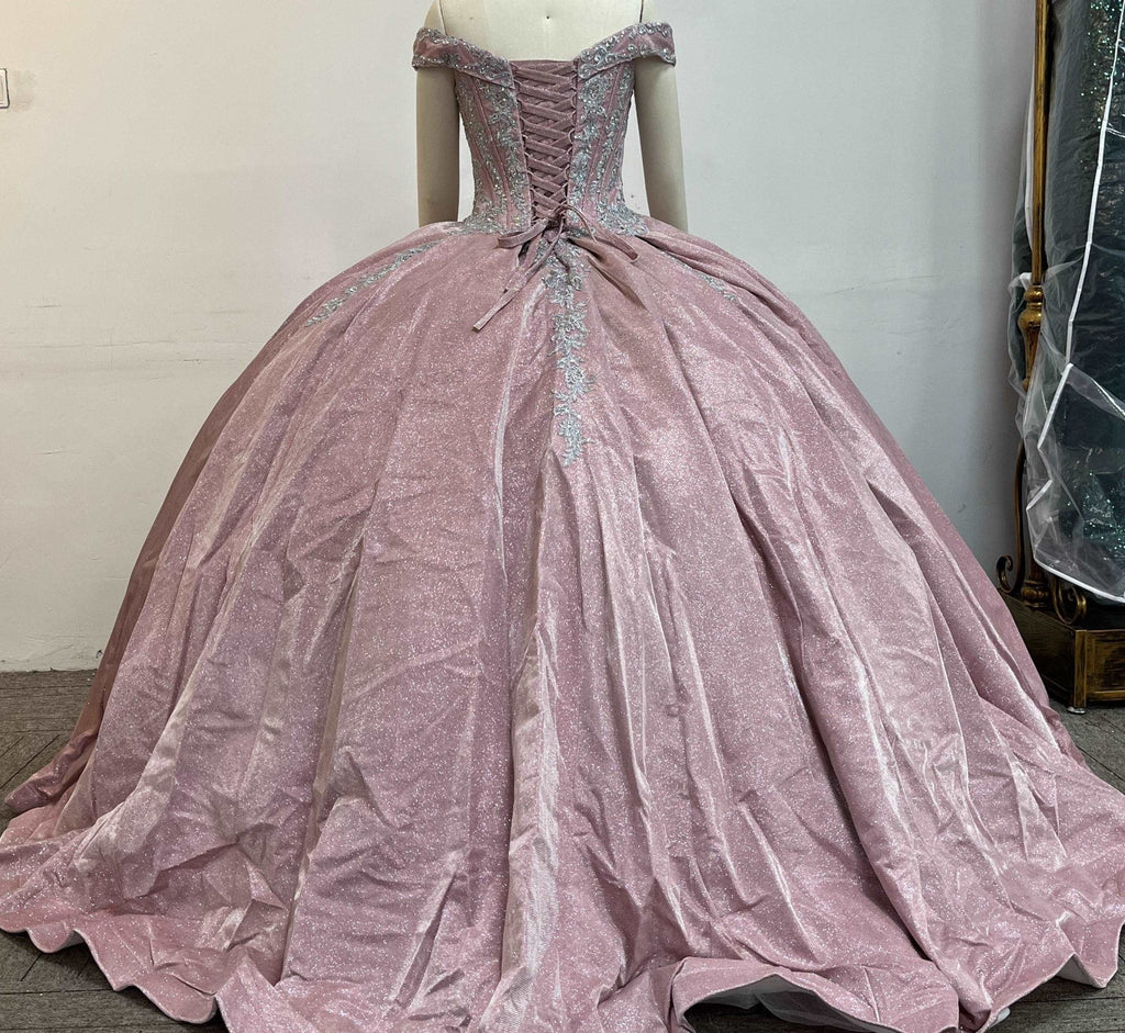 Sequined Slim-Waist Quinceañera Gown - Luzilly Bridal & Apparel