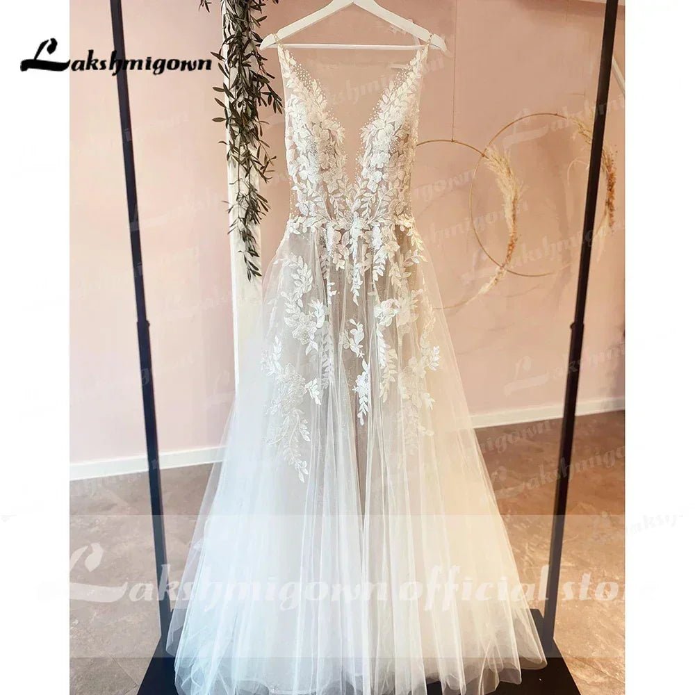 Sexy A-Line Backless Wedding Dress Customized Lace Applique Beaded Off White Tulle Wedding Gowns Trouwjurk Long Bridal Dress - Luzilly Bridal & Apparel