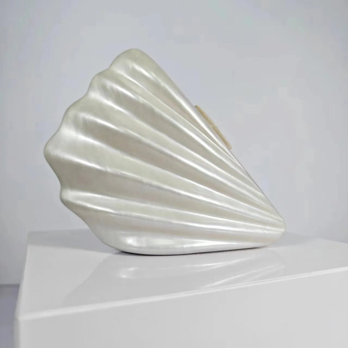 Shell Marble Pearl Box Clutch - Luzilly Bridal & Apparel