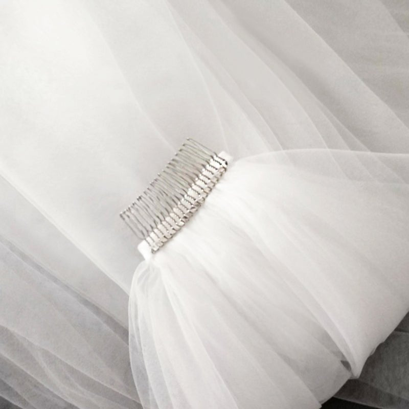 Short Bridal Wedding Veils Two Layer with Metal Combe White Veil for Party Bridal Veil New Arrival - Luzilly Bridal & Apparel