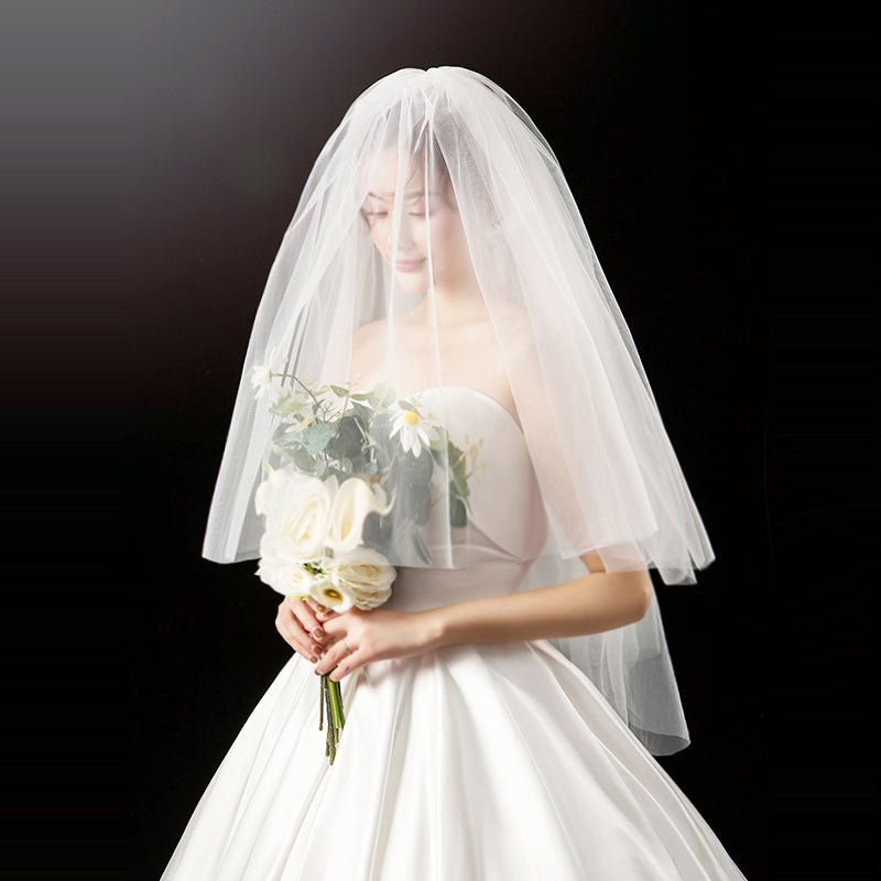 Short Bridal Wedding Veils Two Layer with Metal Combe White Veil for Party Bridal Veil New Arrival - Luzilly Bridal & Apparel