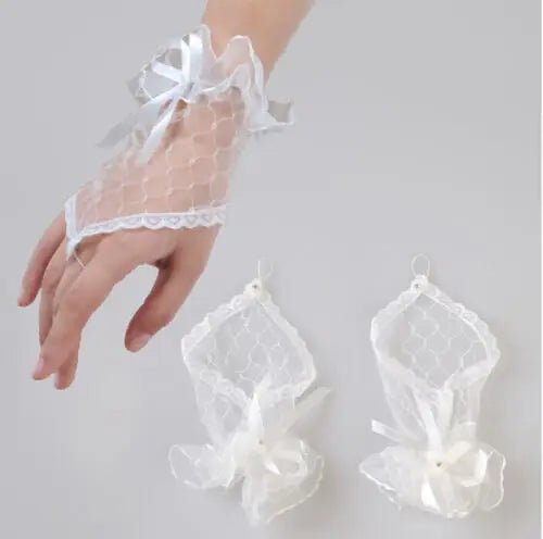Short Fingerless Lace Bridal Gloves - Luzilly Bridal & Apparel