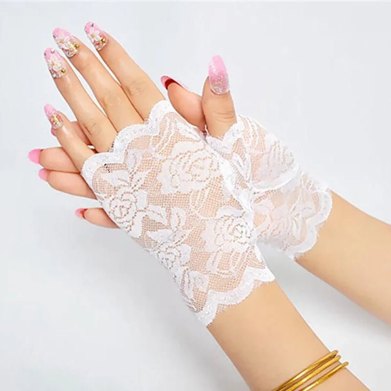 Short Fingerless Lace Gloves - Luzilly Bridal & Apparel