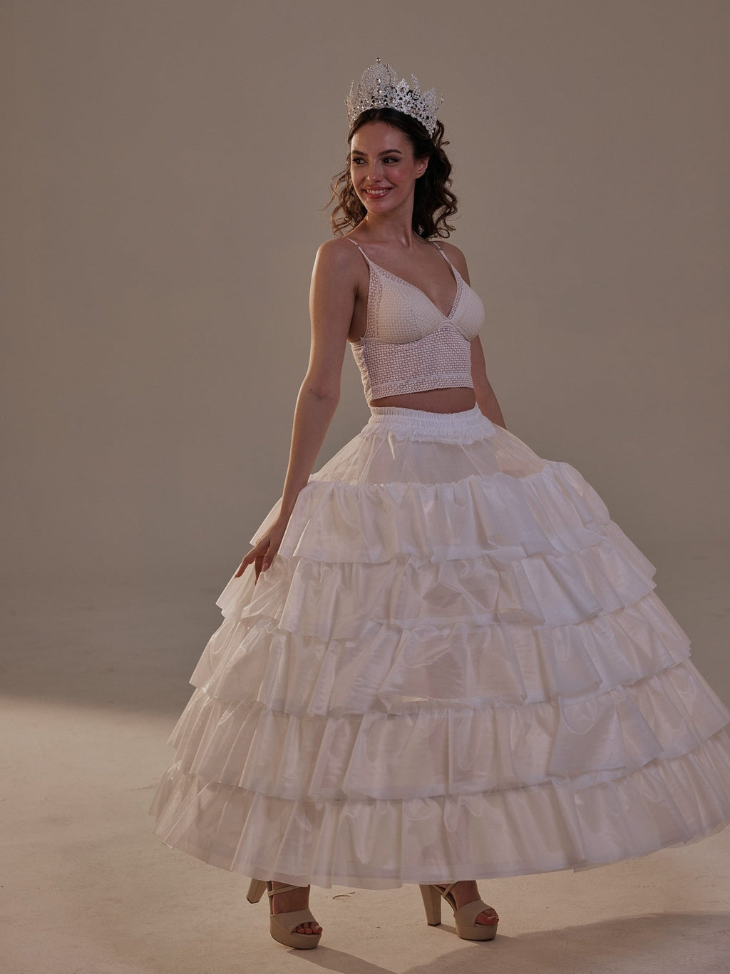 Short Ruffled Layered Hoop Skirt , Quinceañera & Wedding Underskirt - Luzilly Bridal & Apparel