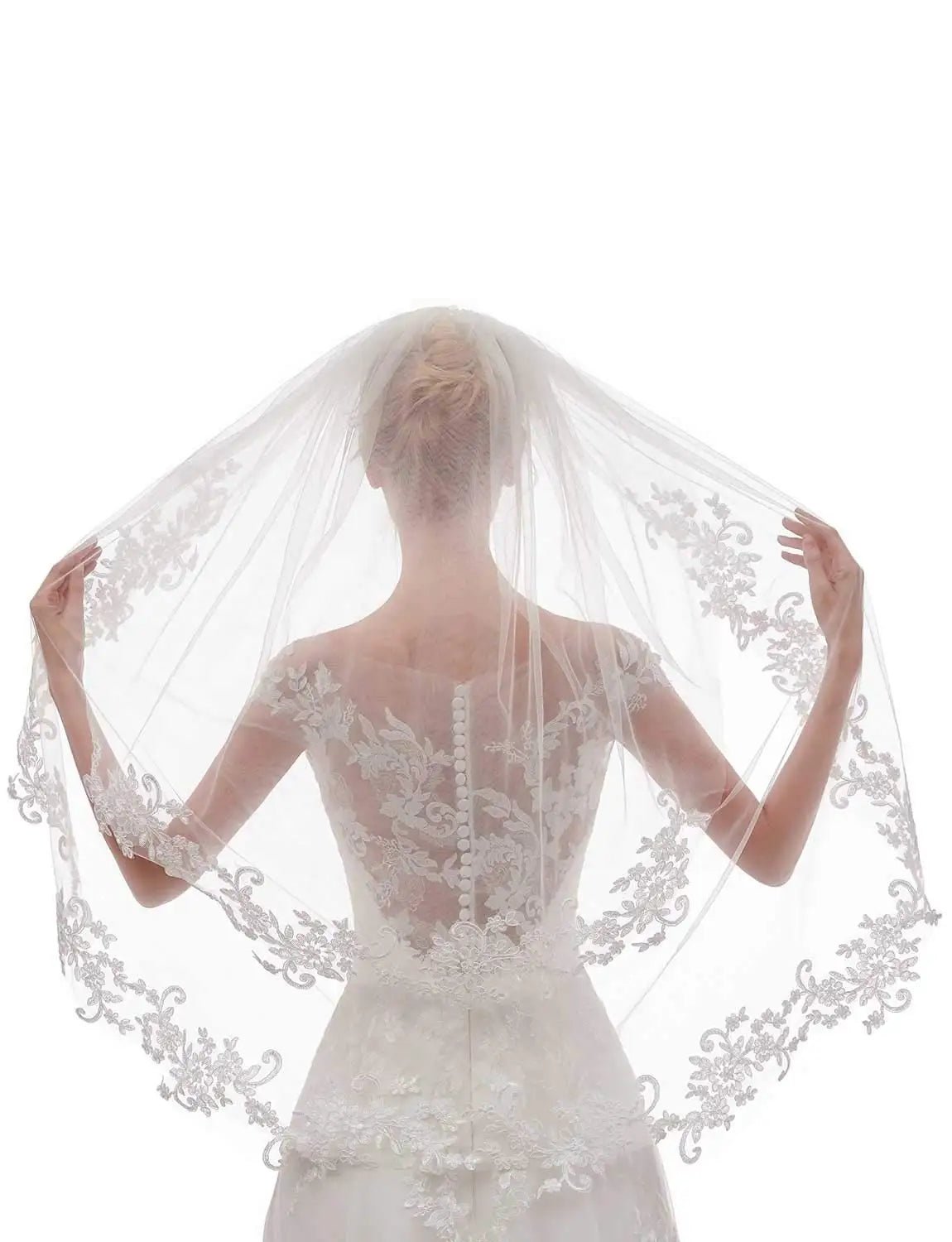 Short Two-Tier Lace Wedding Veil with Comb - Luzilly Bridal & Apparel