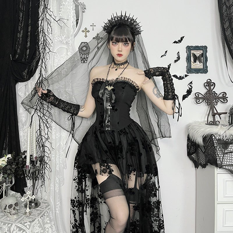 Slim-fit Dark Bridal Mesh Dress - Luzilly Bridal & Apparel