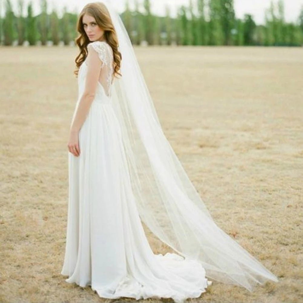 Soft Tulle Single-Layer Wedding Veil with Comb - Luzilly Bridal & Apparel