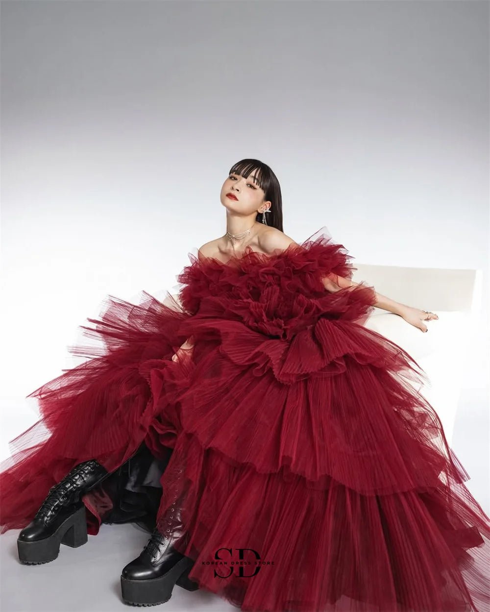 Sondr Luxury Japanese Wedding Dresses Red Tiered Tulle Bridal Gown Customized Wedding Snap Dresses Evening Party Gown for Women - Luzilly Bridal & Apparel
