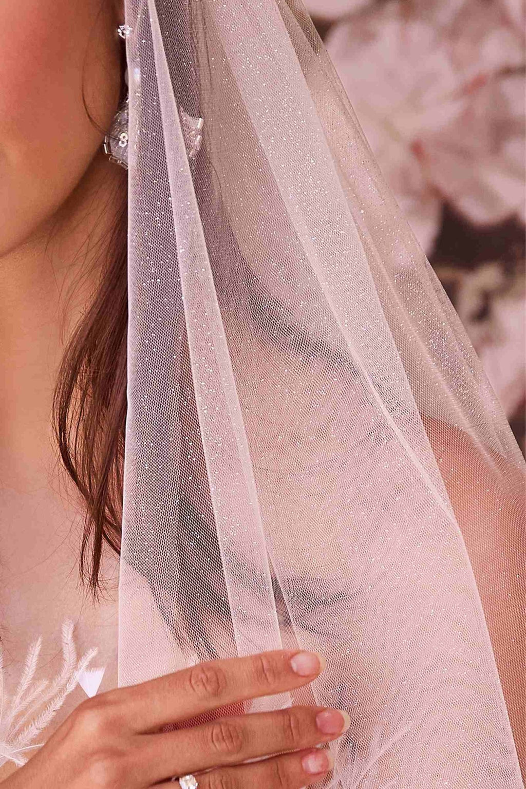 Sparkle Cathedral Veil - Luzilly Bridal & Apparel