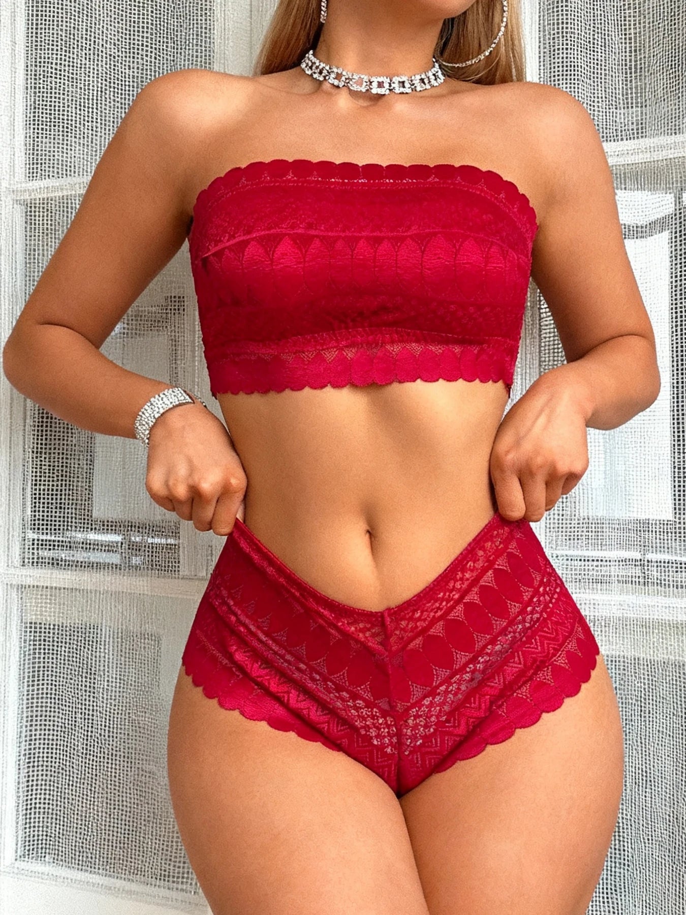 Strapless Seamless Lace Bralette & Panty Set - Luzilly Bridal & Apparel