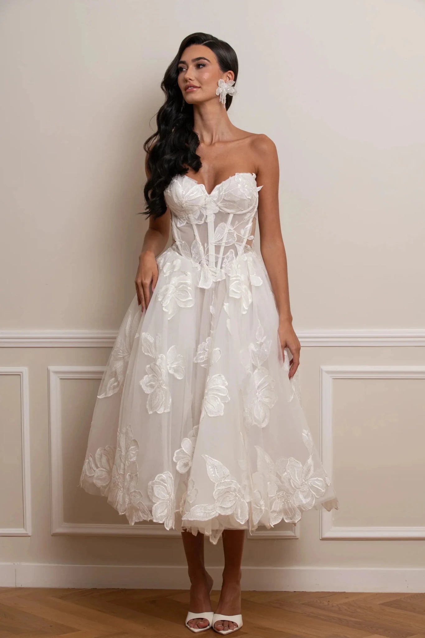 Sweetheart Corset Tea-Length Wedding Dress with 3D Floral Lace - Luzilly Bridal & Apparel
