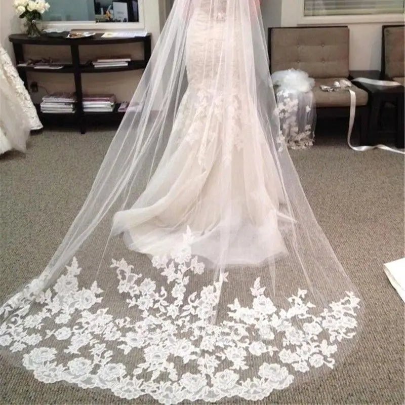 Three-Meter Cathedral Lace Wedding Veil - Luzilly Bridal & Apparel