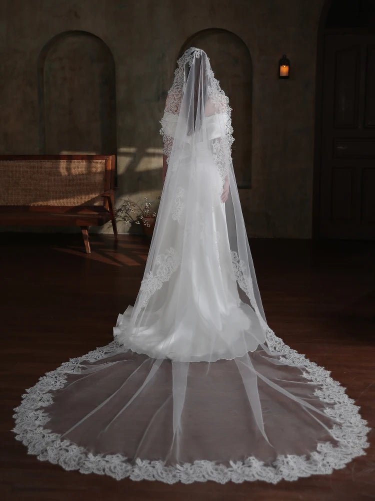 Three-Meter Cathedral Lace Wedding Veil - Luzilly Bridal & Apparel