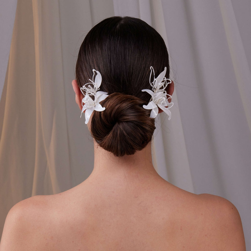 Two-Piece Resin Flower Hair Pin Set - Luzilly Bridal & Apparel