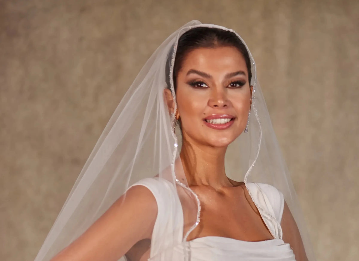 Wavy Beaded Edge Minimalist Wedding Veil - Luzilly Bridal & Apparel