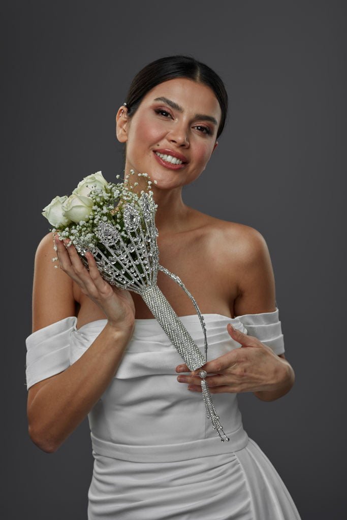 Wedding Bouquet Holder, Bridal Accessories - Luzilly Bridal & Apparel
