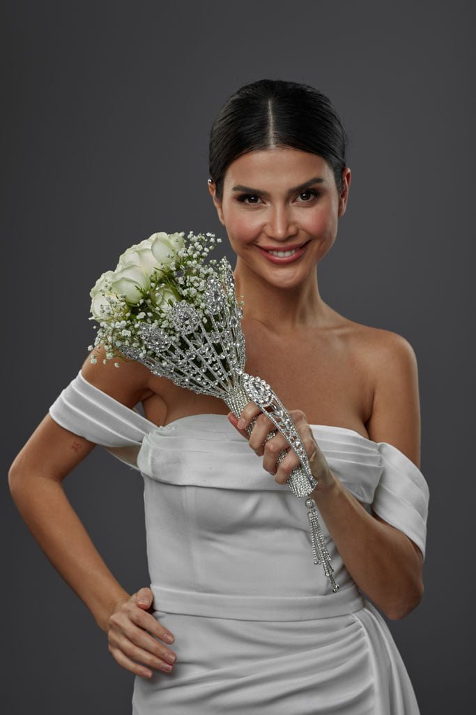 Wedding Bouquet Holder, Bridal Accessories - Luzilly Bridal & Apparel