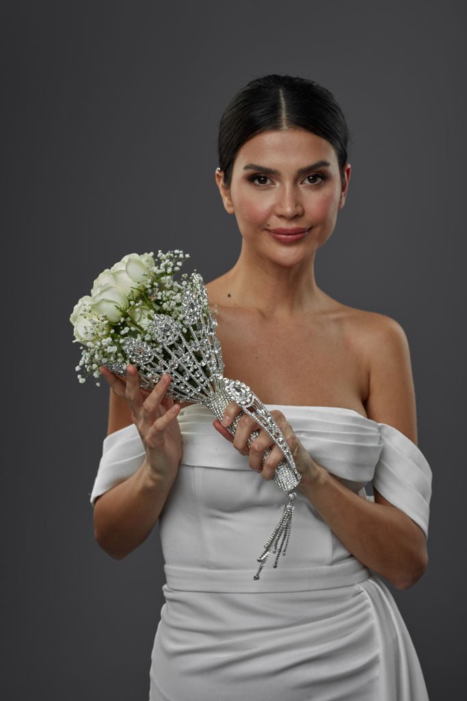 Wedding Bouquet Holder, Bridal Accessories - Luzilly Bridal & Apparel