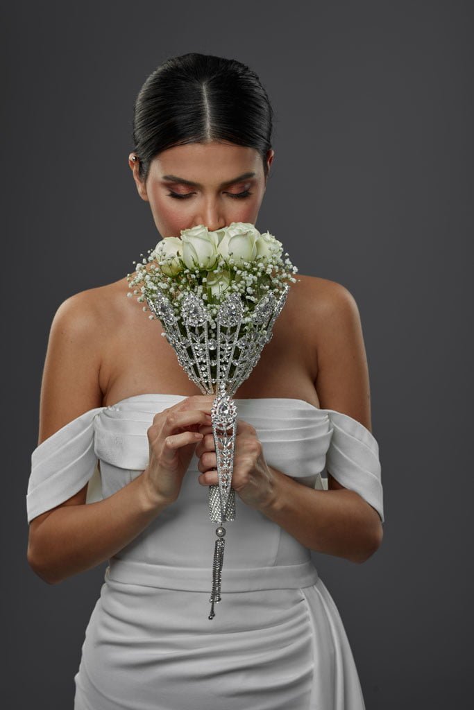 Wedding Bouquet Holder, Bridal Accessories - Luzilly Bridal & Apparel