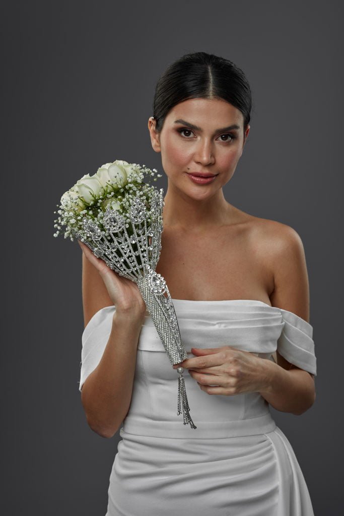 Wedding Bouquet Holder, Bridal Accessories - Luzilly Bridal & Apparel