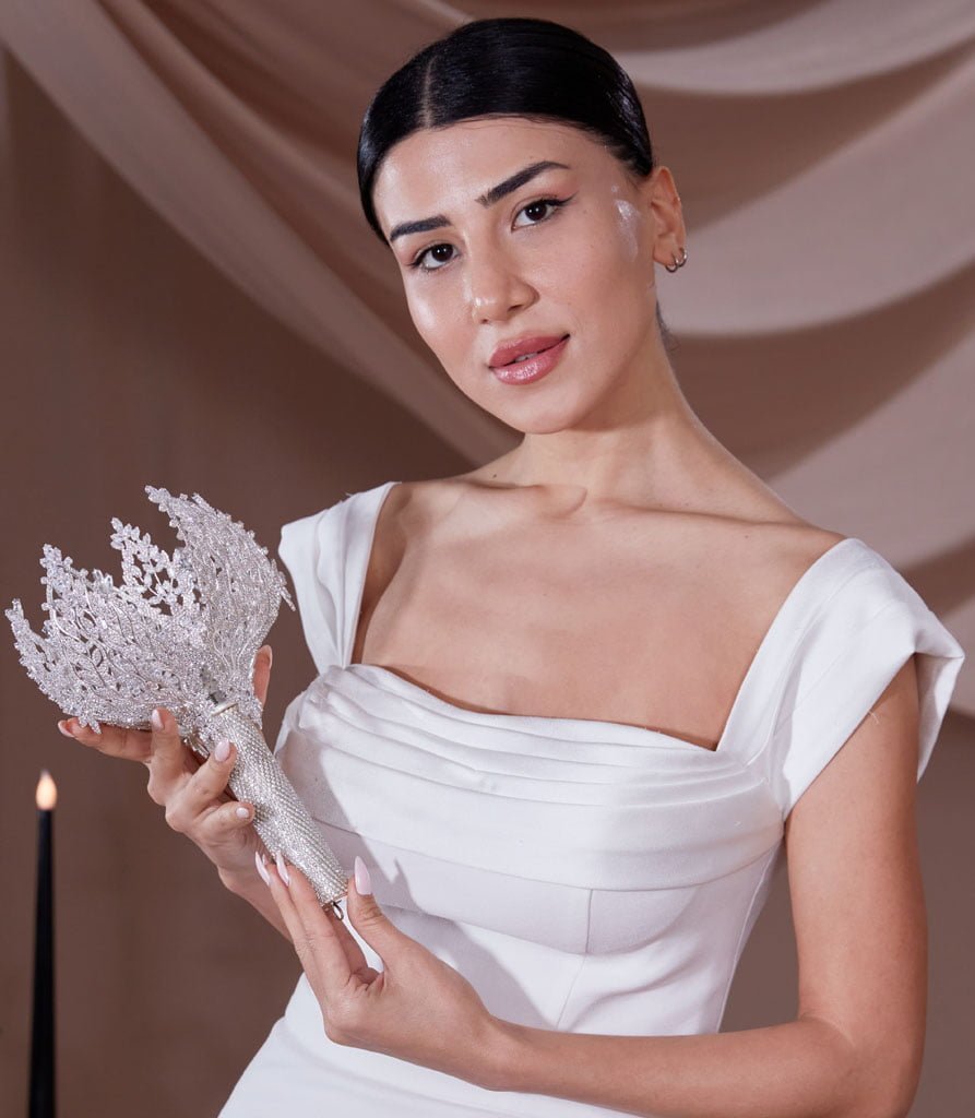 Wedding Bouquet Holder, Proposal Flower Holder - Luzilly Bridal & Apparel