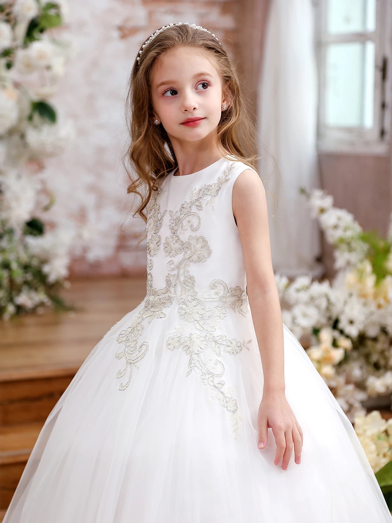 White Floral Lace Appliqué Tulle Flower Girl Dress - Luzilly Bridal & Apparel