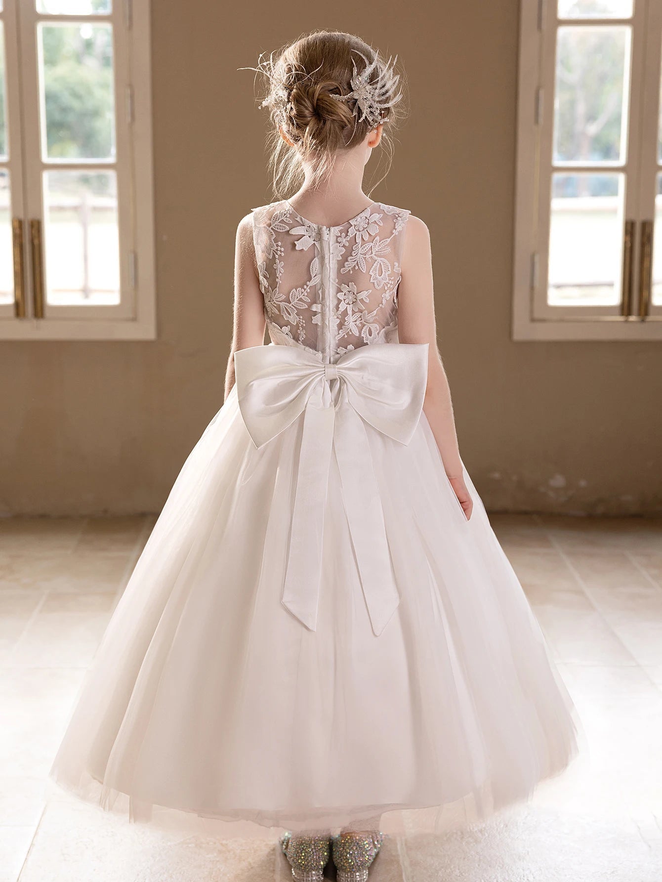White Lace Embroidered Big Bow Girls Gown - Luzilly Bridal & Apparel