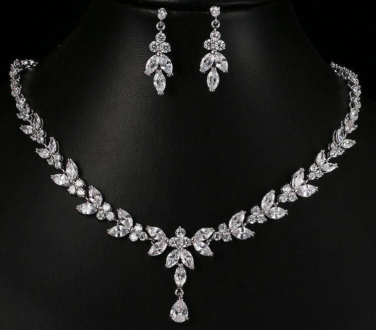 Zircon Simple Bridal Set - Luzilly Bridal & Apparel