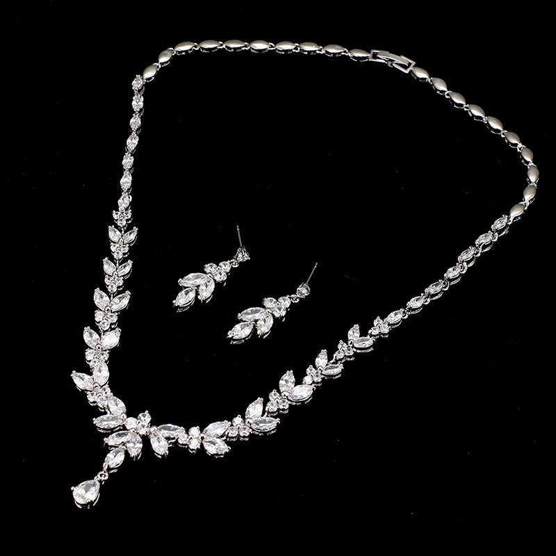 Zircon Simple Bridal Set - Luzilly Bridal & Apparel