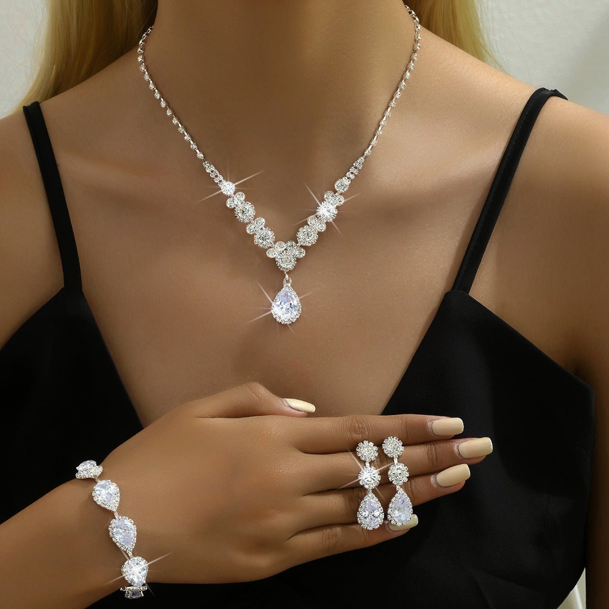 Zircon Three-Piece Bridal Set - Luzilly Bridal & Apparel
